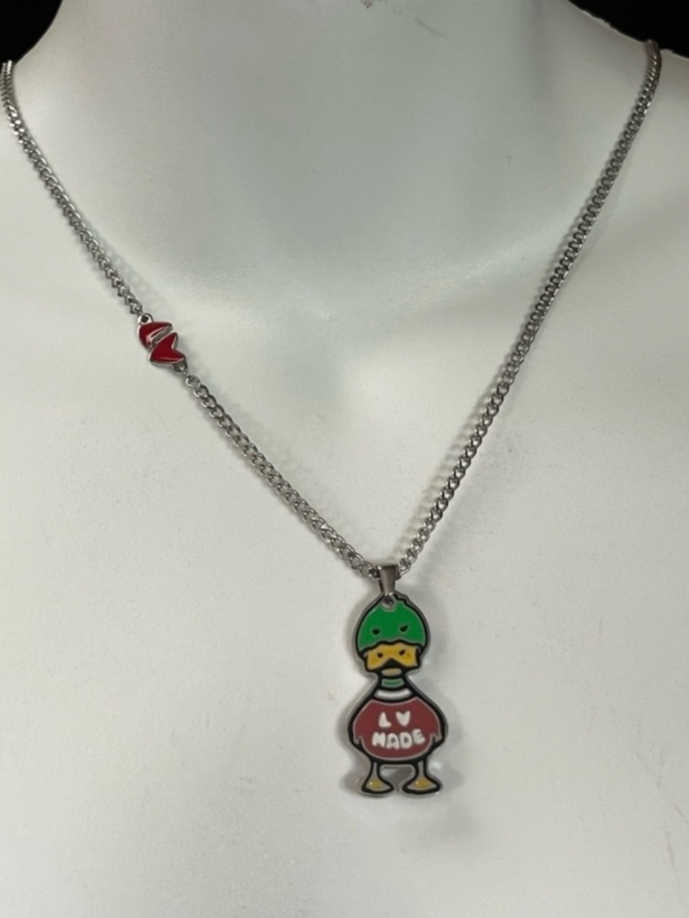 L0UIS VUITT0N x Duck 🦆 Pendant Camo Silver Tone Necklace